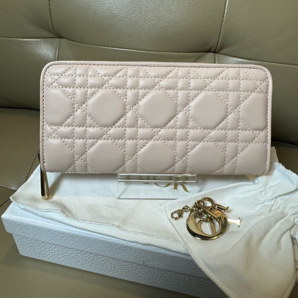 Dior Quilted Cannage Leather Zip Wallet in Pale Pink with Gold Hardware, NWOT
